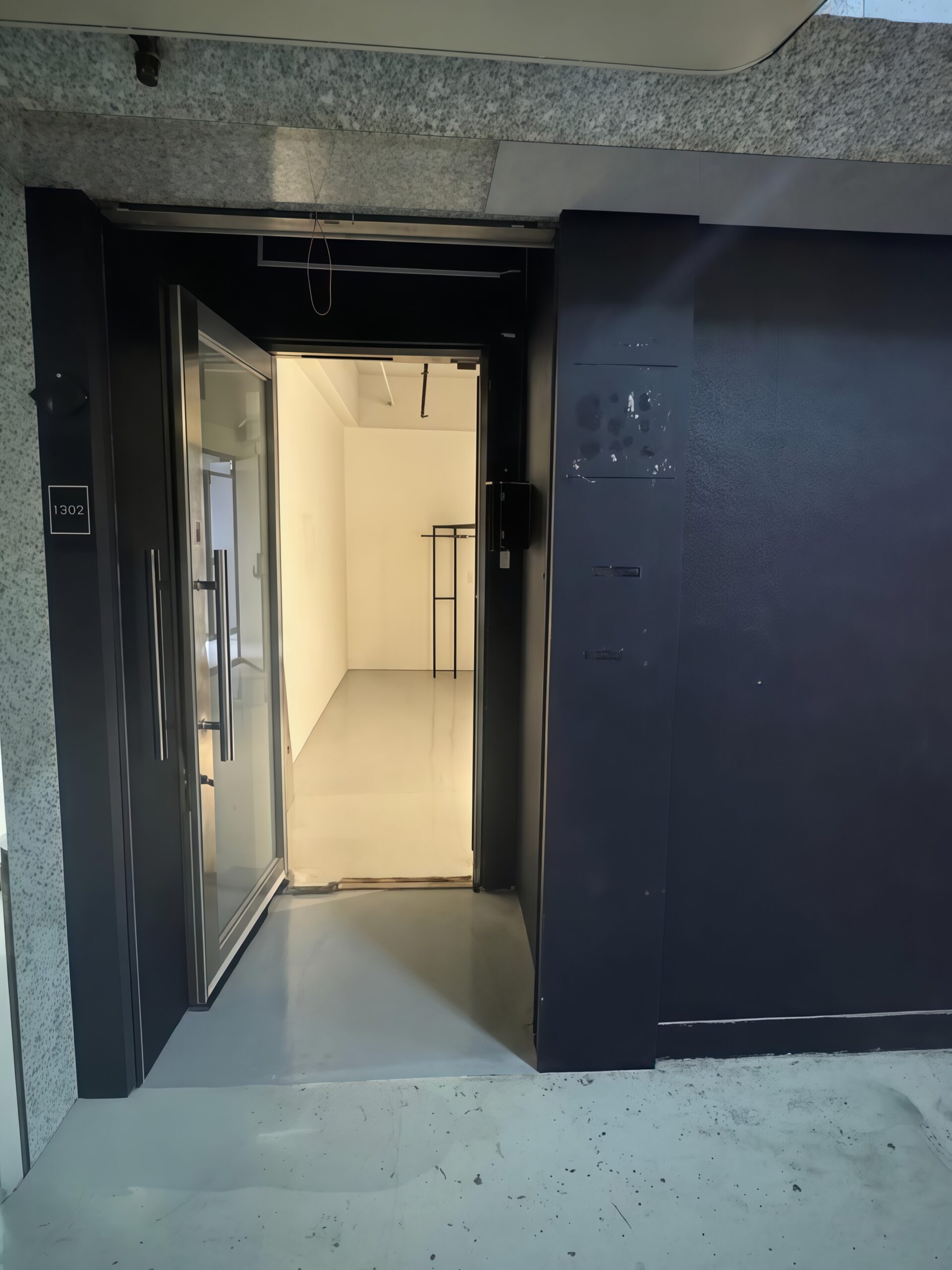 64e7c0ac-8258-4c97-651c-a48f92388314